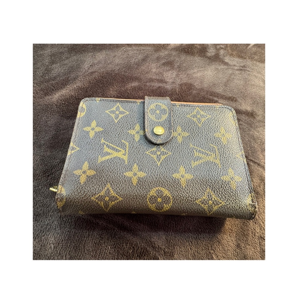 Louis Vuitton Porte Papier Zippe Wallet